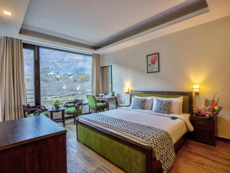 The Katoch Grand Resort Manāli Kültér fotó