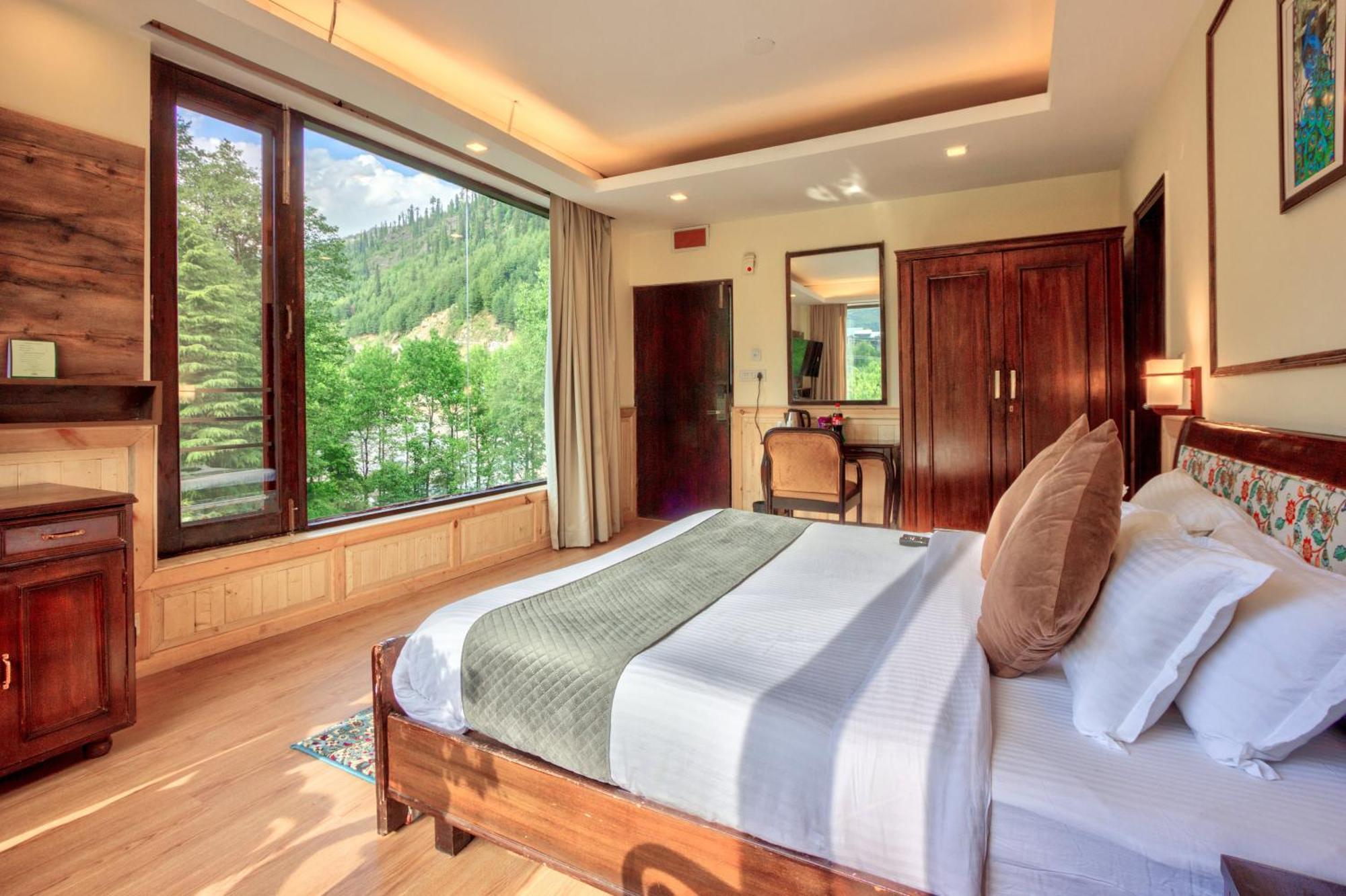 The Katoch Grand Resort Manāli Kültér fotó