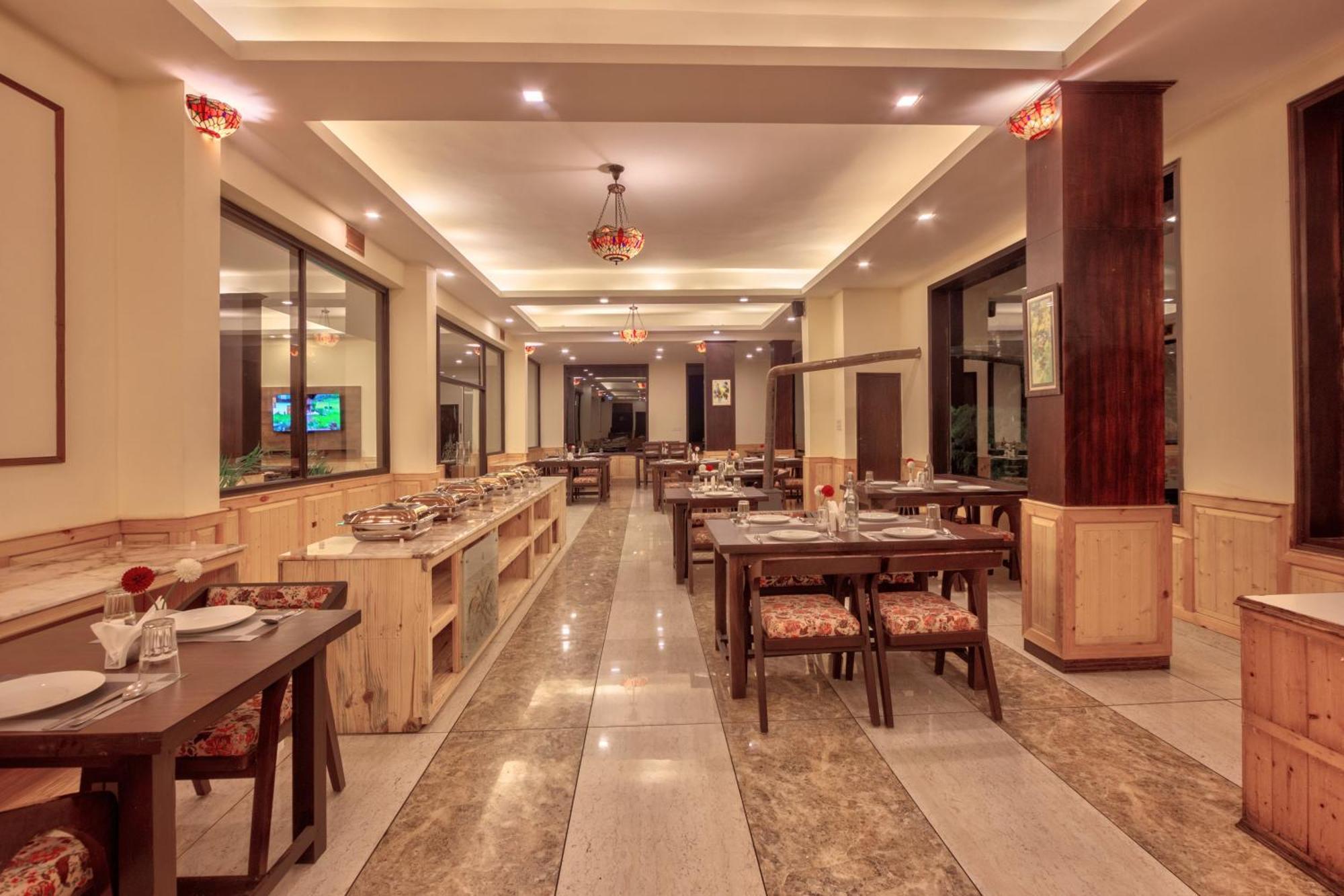 The Katoch Grand Resort Manāli Kültér fotó