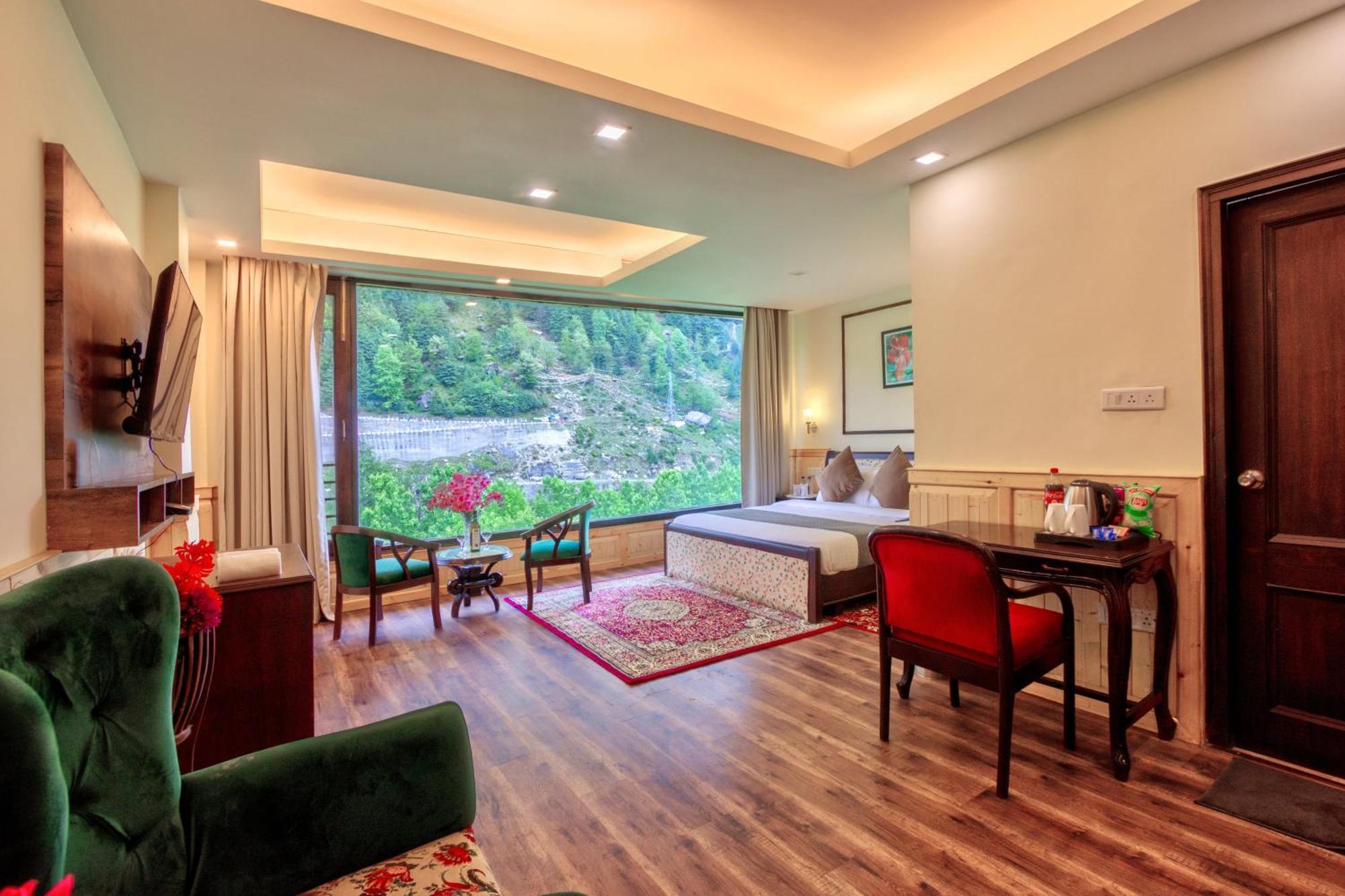 The Katoch Grand Resort Manāli Kültér fotó