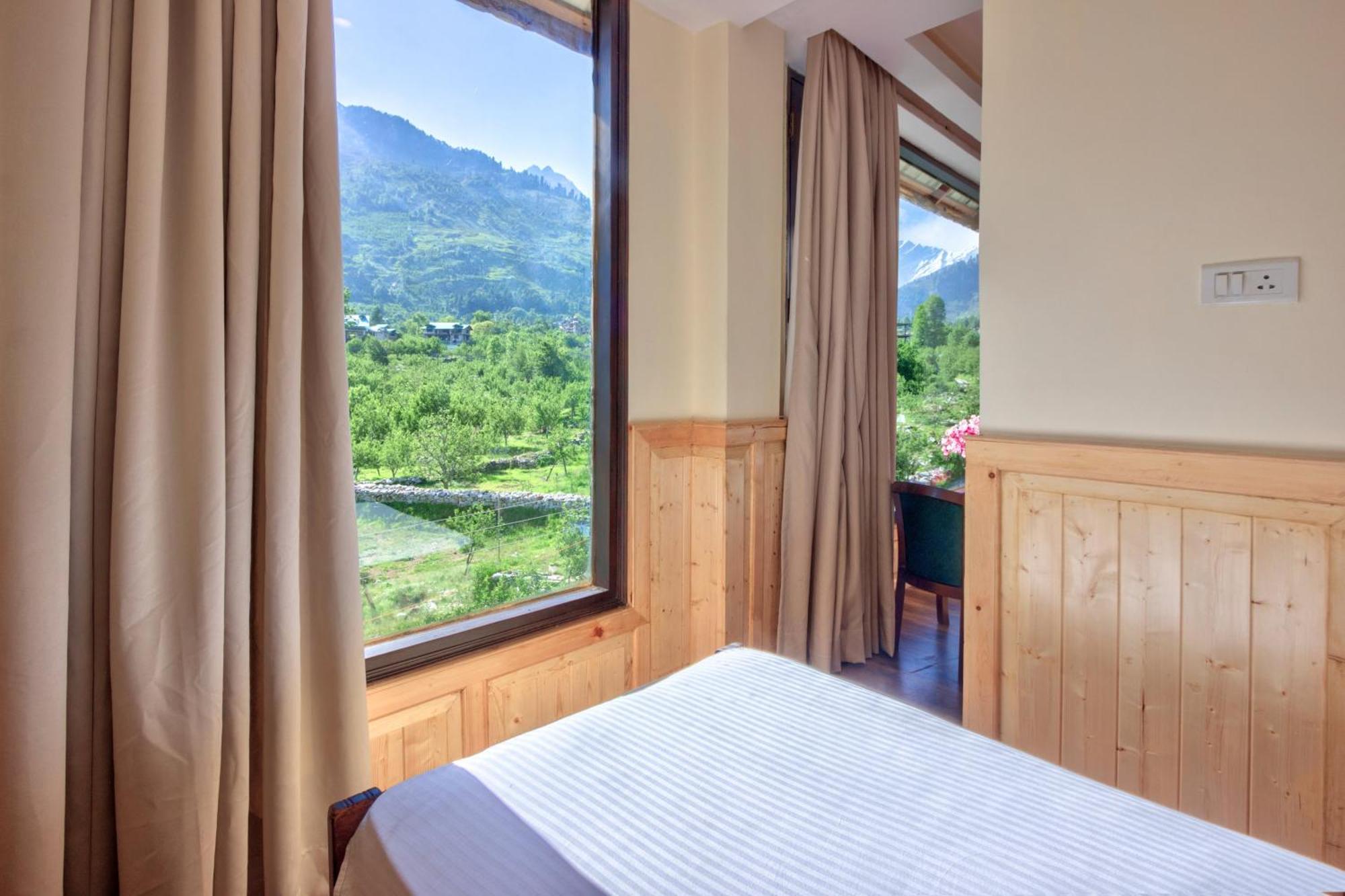 The Katoch Grand Resort Manāli Kültér fotó