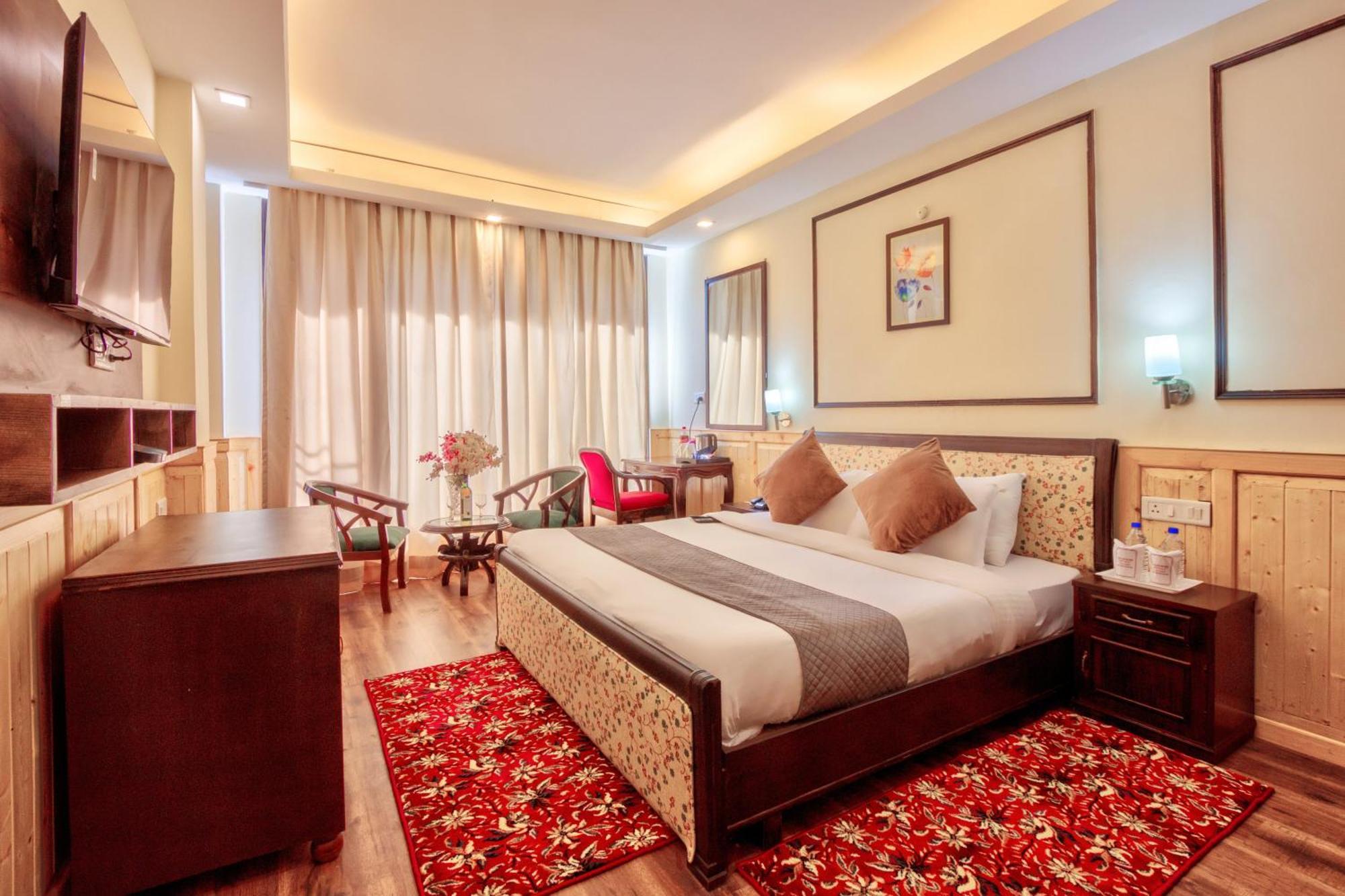 The Katoch Grand Resort Manāli Kültér fotó