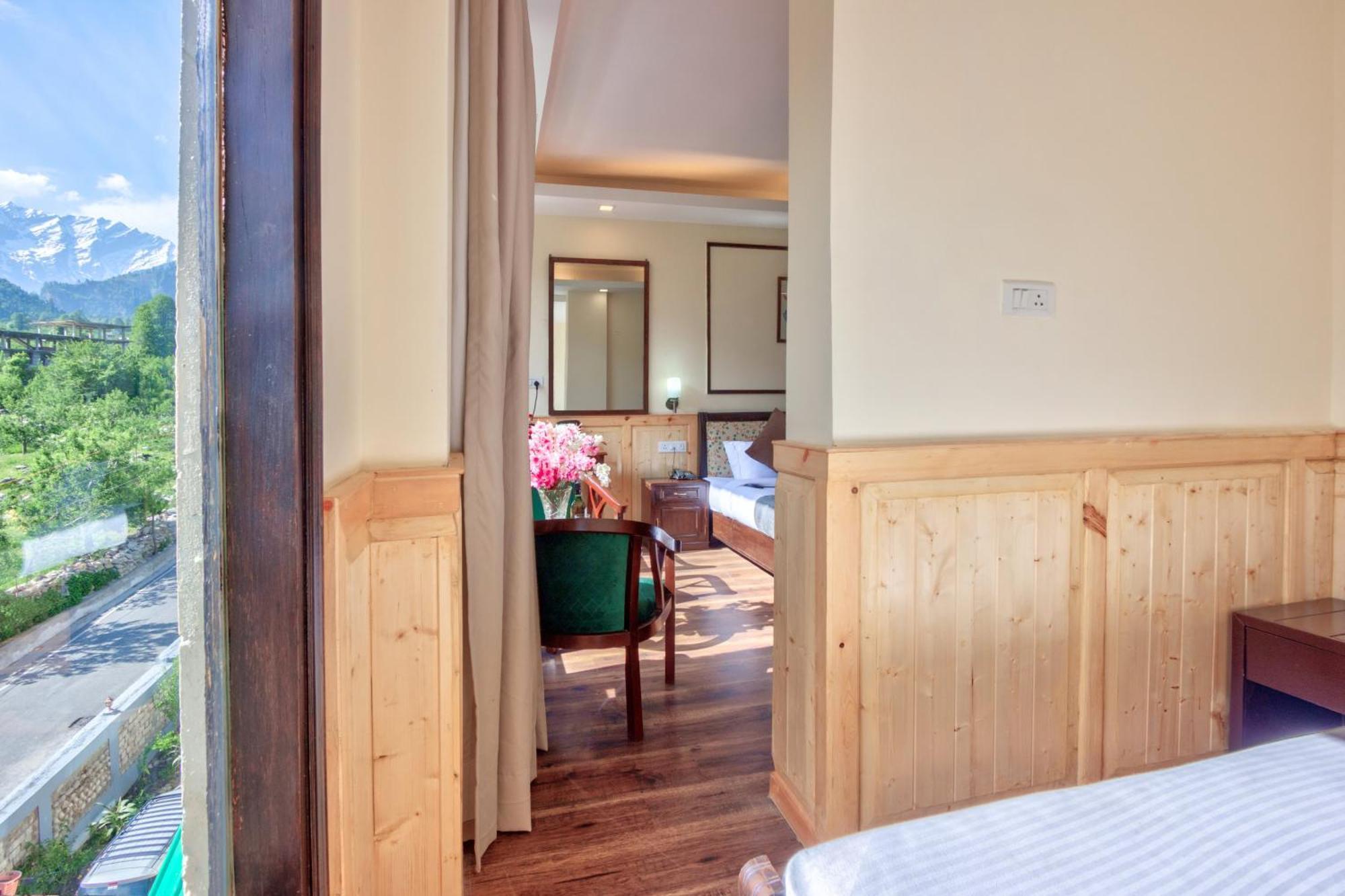 The Katoch Grand Resort Manāli Kültér fotó