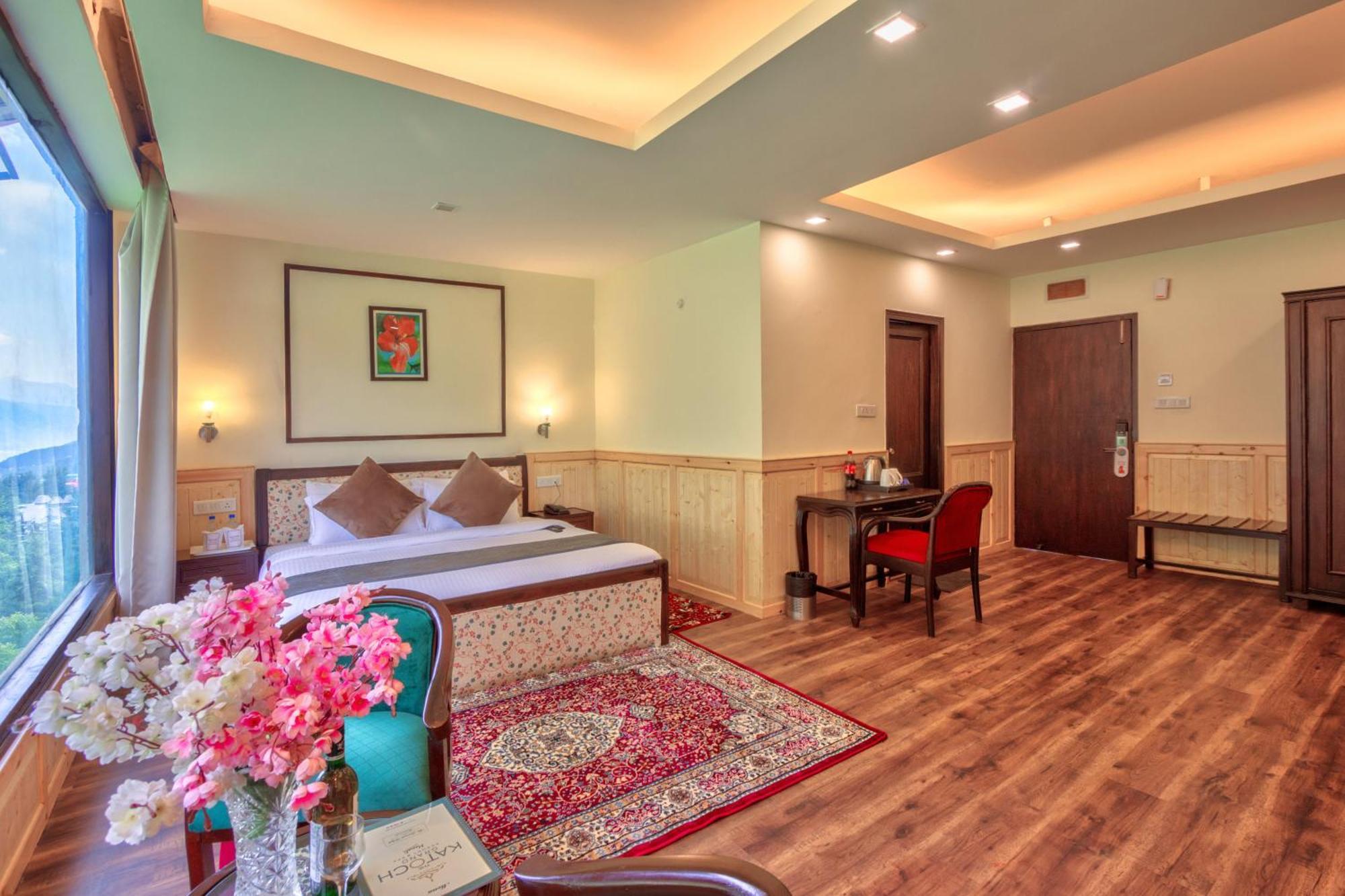 The Katoch Grand Resort Manāli Kültér fotó